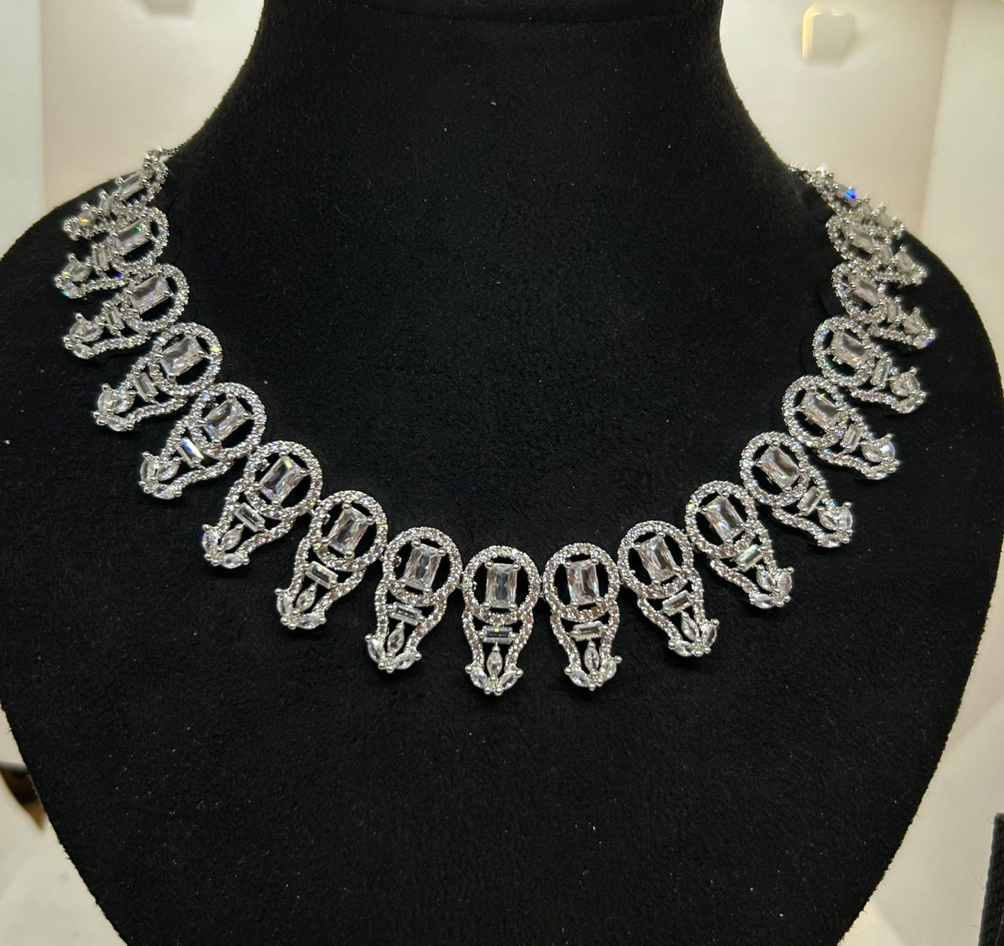 Zirconia Radiance Necklace Set