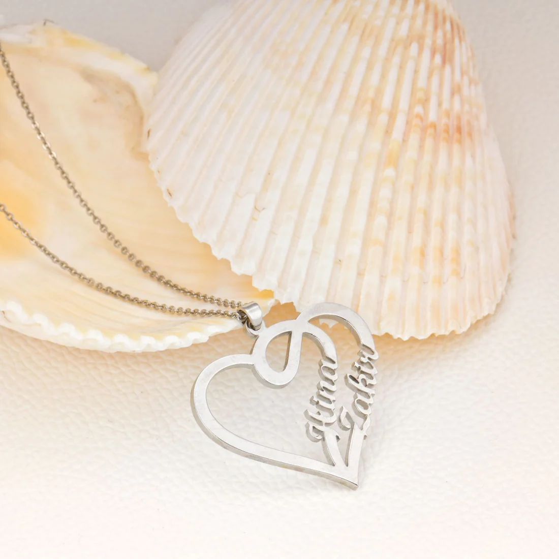 Forever United Heart Name Pendant - A Timeless Symbol of Love