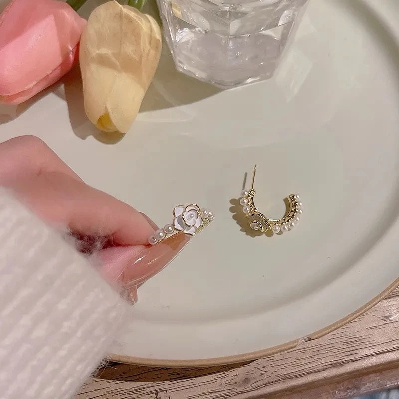 Pearl Flower Hoop Earrings