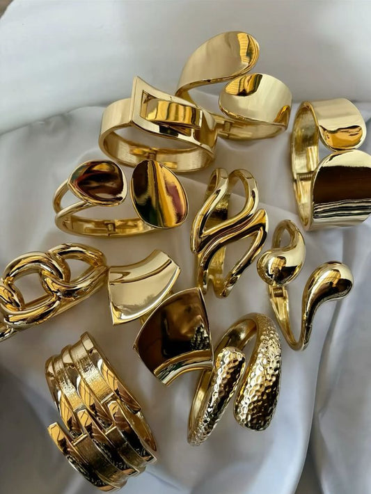 Why Everyone Is Obsessed With Waterproof Jewellery Right Now