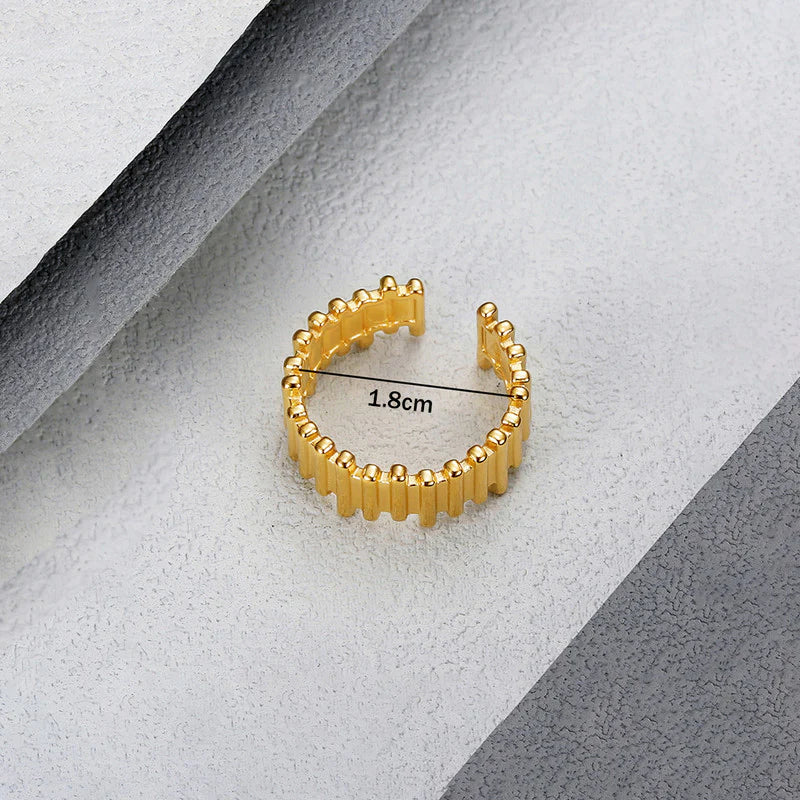 18K Gold-Plated Grooved Texture Ring – Chic Adjustable Band
