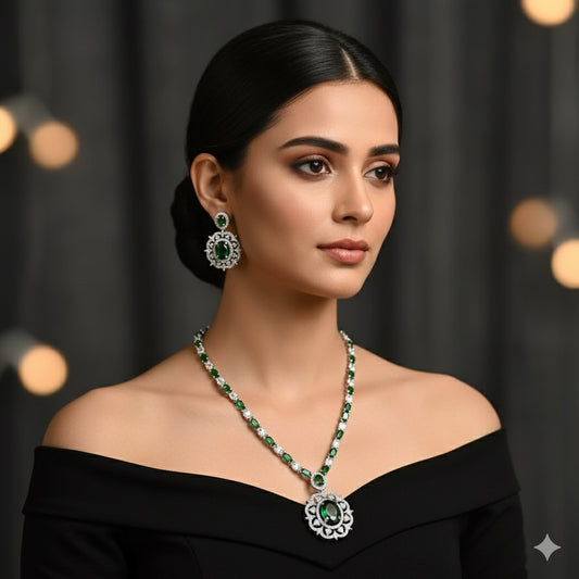 Emerald Glow AD Necklace Set