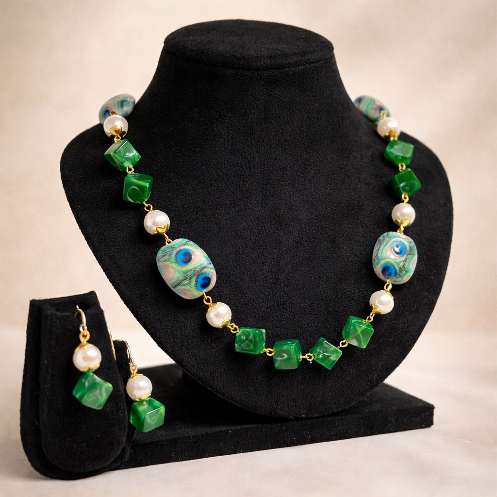 Verdant Pearls and Lustrous Greens Necklace Set