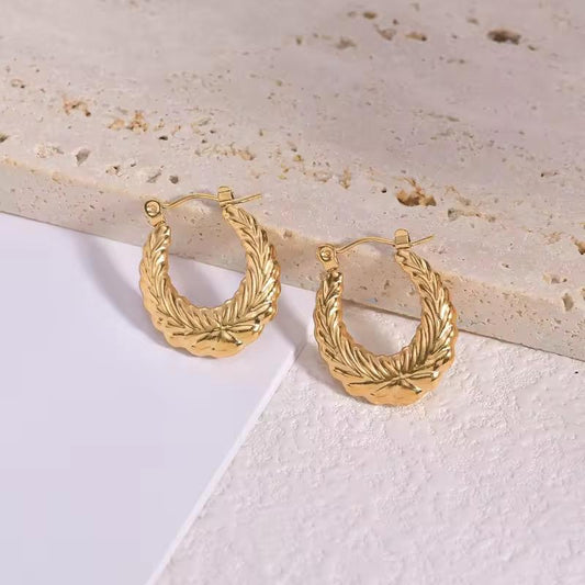 18K Gold Plated Leaf Crest Hoop Earrings – Waterproof, Hypoallergenic Jewellery by ThePandaStoree