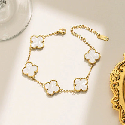 18K Gold Plated White Clover Bracelet – Anti Tarnish & Skin Safe