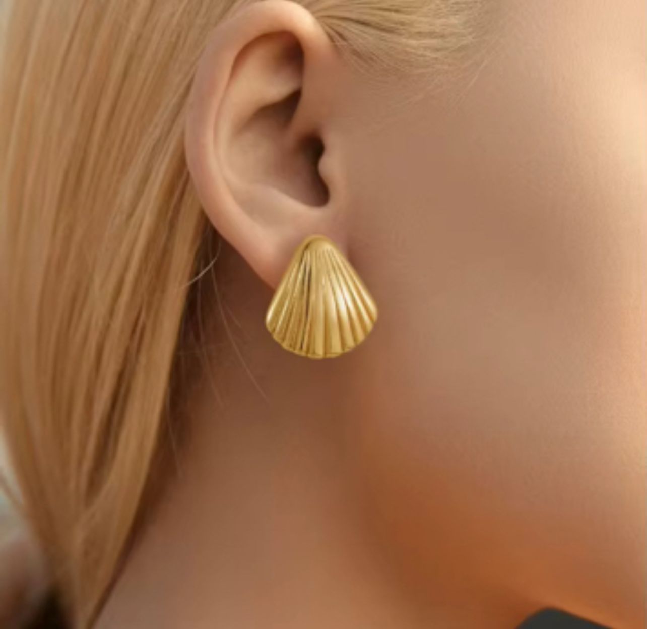 Seashell Stud Earrings | 18K Gold Beach-Inspired Statement