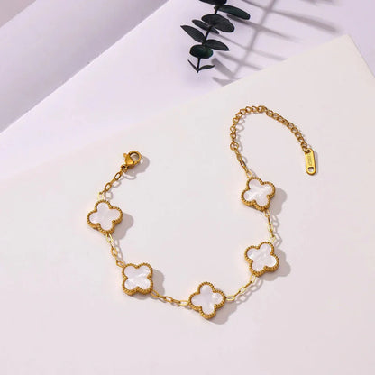 18K Gold Plated White Clover Bracelet – Anti Tarnish & Skin Safe