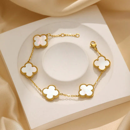 18K Gold Plated White Clover Bracelet – Anti Tarnish & Skin Safe