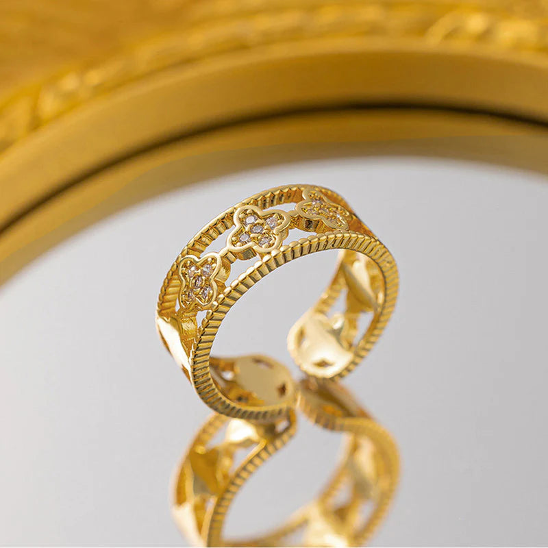 18K Gold Plated Adjustable Clover Ring – Waterproof & Skin Safe