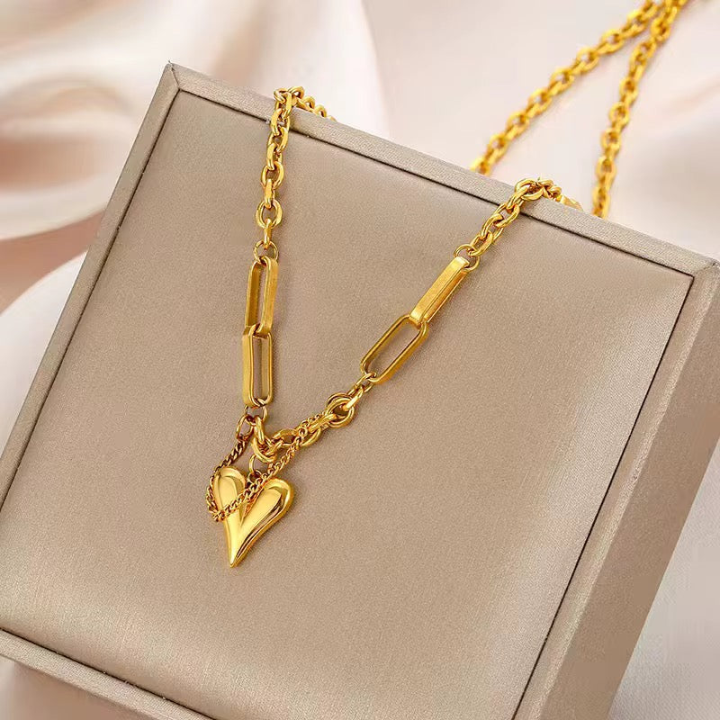 18K Gold Plated Chunky Heart Chain Necklace – Waterproof & Skin Safe