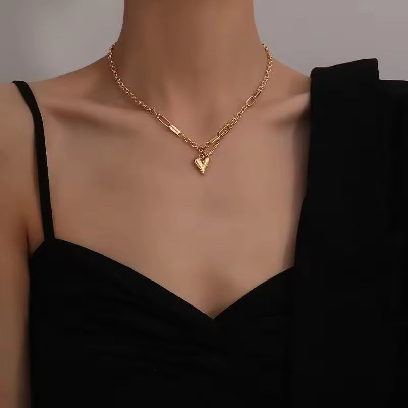 18K Gold Plated Chunky Heart Chain Necklace – Waterproof & Skin Safe