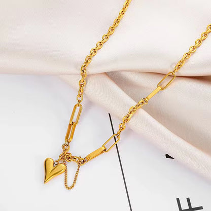 18K Gold Plated Chunky Heart Chain Necklace – Waterproof & Skin Safe