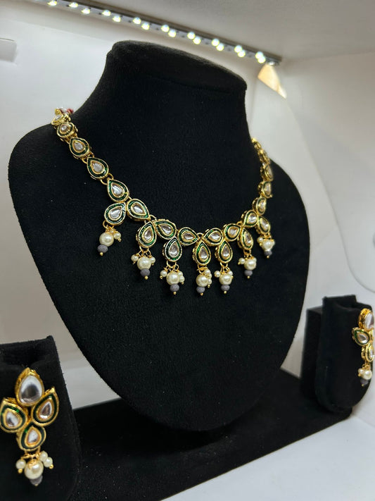 Emerald Kundan Necklace and Earrings Set