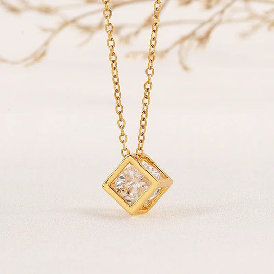 GlamSphere Radiance Necklace
