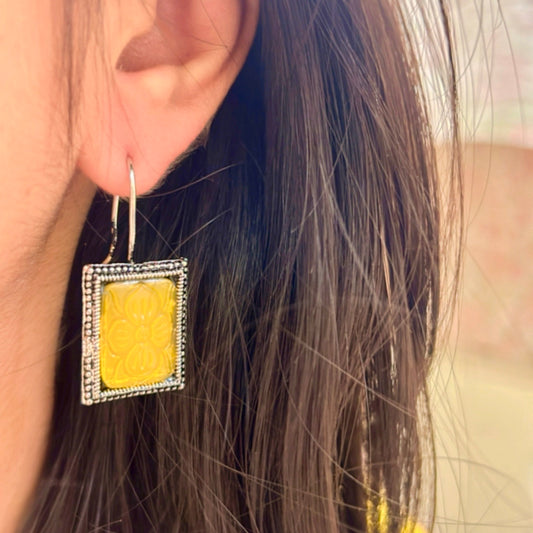 Sunshine Glow Square Earring