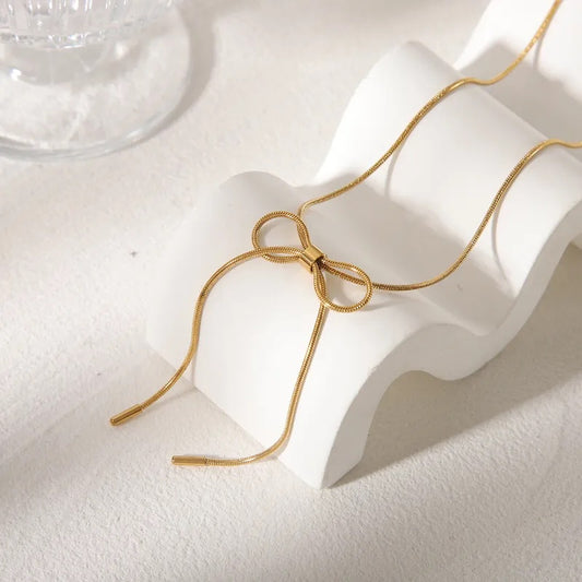Elegant Bow Knot 18K Gold Plated Stainless Steel Necklace